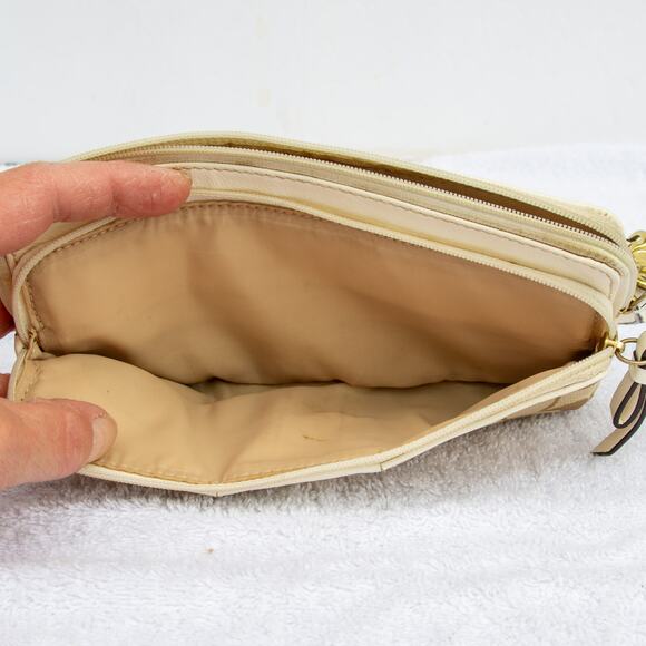 COACH Signature Beige White Strip Accordion Zip Around Wallet Wristlet F51710 - Picture 10 of 10